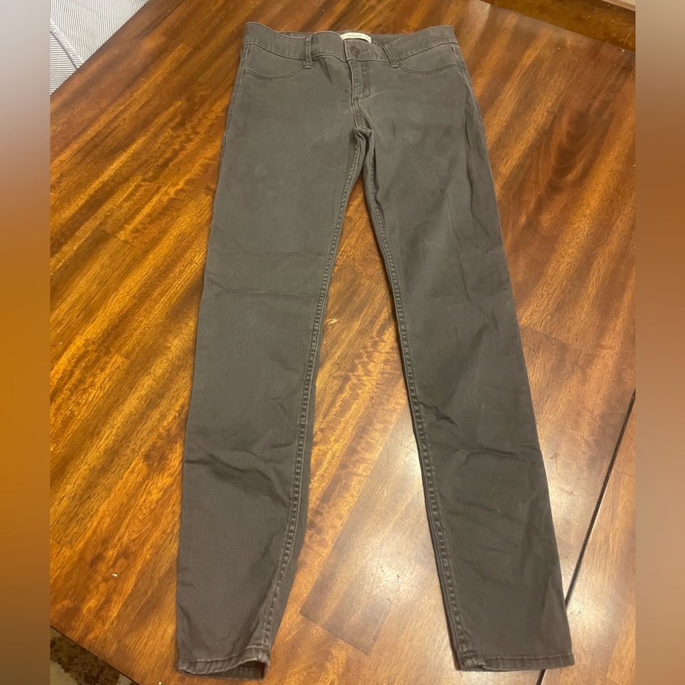 Abercrombie & Fitch gray skinny jeans. Size 2. Waist 26.